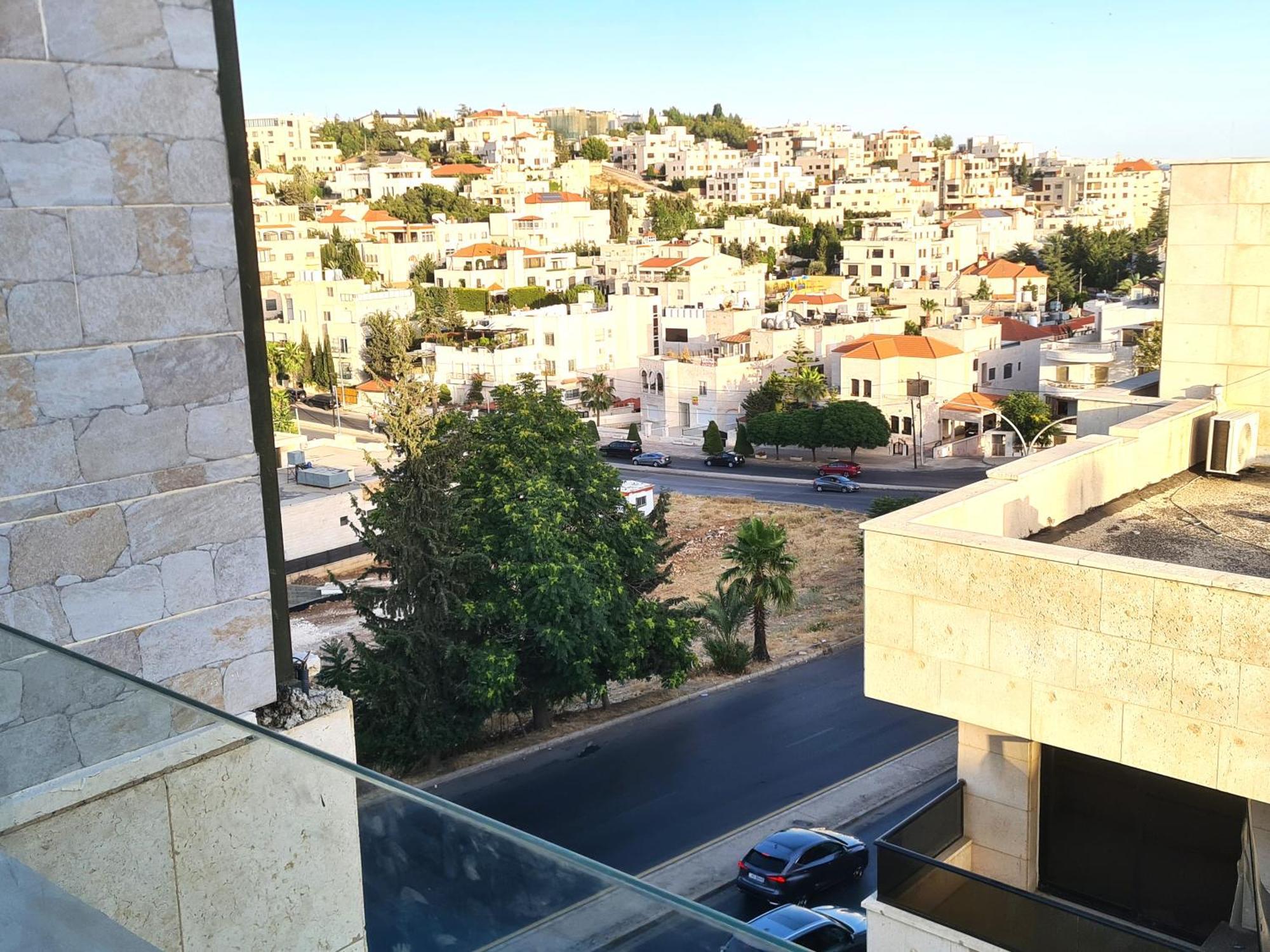 Dair Ghbar Gate Apartments Amman Phòng bức ảnh