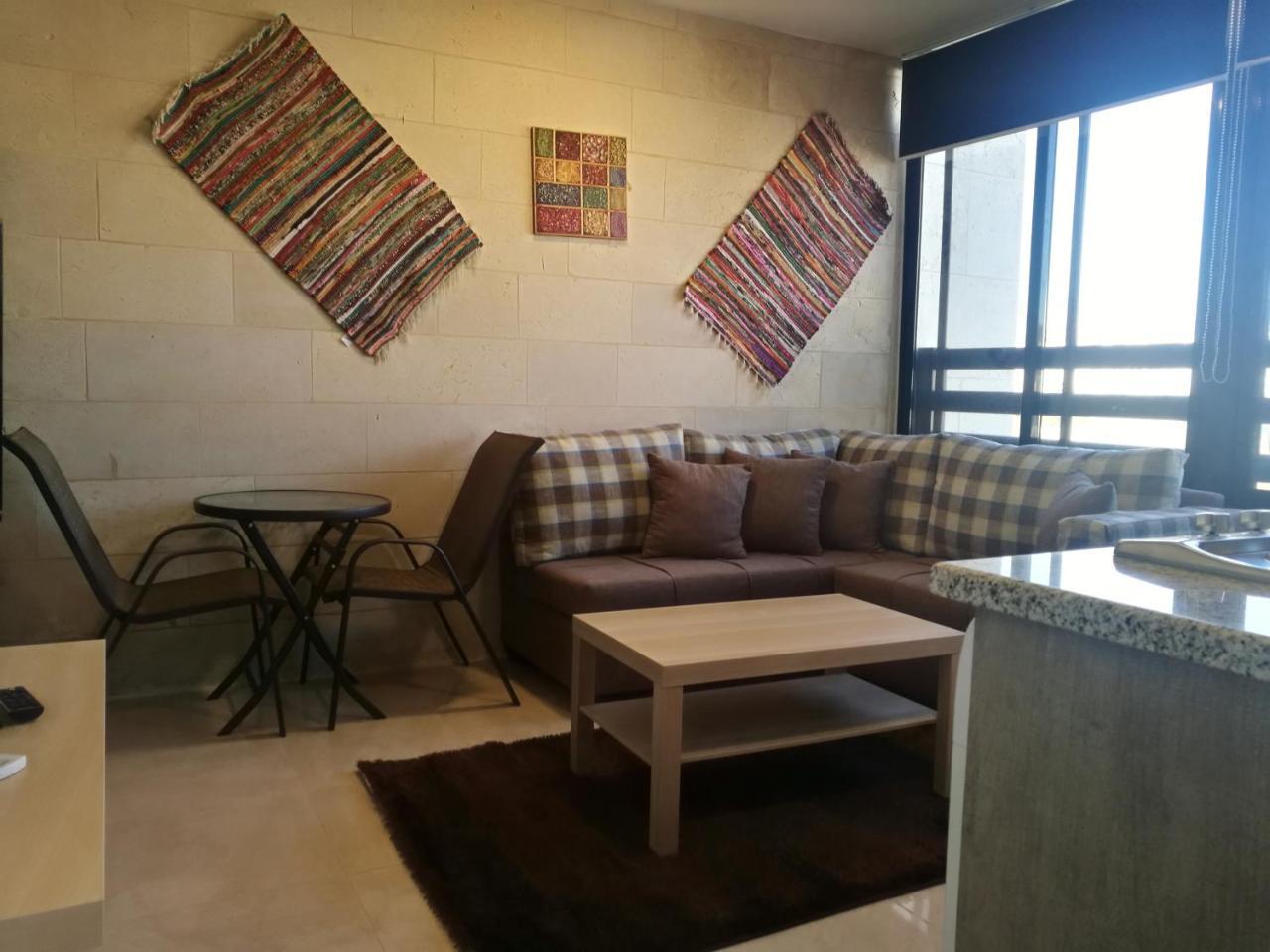 Dair Ghbar Gate Apartments Amman Ngoại thất bức ảnh